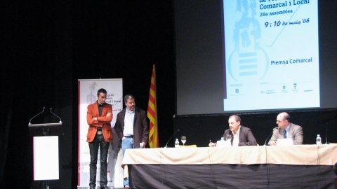 Premi de Recerca Premsa Comarcal, amb la col·laboració de l'Agència Catalana de Notícies (ACN), durant el VIIè Congrés de la Premsa Comarcal a Valls. 9 de maig de 2008. Foto: Gemma Ustrell
