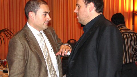 L'historiador Oriol Junqueras i el director de l'AN, Saül Gordillo, en el Premsa Comarcal Fòrum d'Igualada. 6 de juny de 2008. Foto: Violeta Gumà
