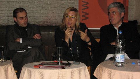 Acte de Noves tecnologies i país, organitzat per Òmnium Cultural del Gironès, amb Trina Milán, José Antonio Donaire , Joan Torrent i Saül Gordillo. Sala Platea de Girona. 11 de desembre de 2008. Foto: Lourdes Casademont (ACN)