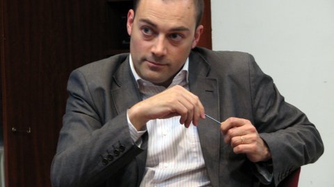 Taula rodona amb Vicent Partal, director de Vilaweb, i Saül Gordillo, director de l'ACN, a la 6a Setmana de la Comunicació a la Universitat de Lleida. El bloc com a mitjà de comunicació. L'experiència de l'ACN. Rectorat de la UdL. Lleida. 31 de març de 2009