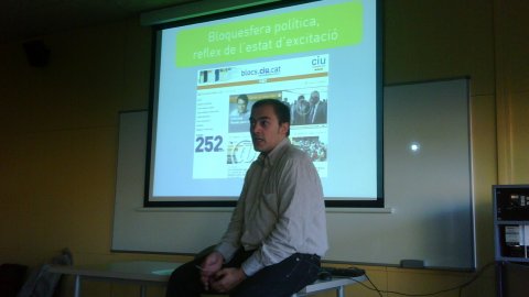 Classe de doctorat a la Universitat Ramon Llull, facultat de Periodisme Blanquerna sobre els blocs polítics i la xarxa, amb Saül Gordillo, director de l'ACN. 18 de maig de 2009