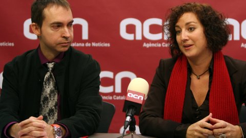 Presentació Innova 360º a l'ACN, amb la regidora de Promoció Econòmica de Mataró (IMPEM), Alícia Romero, i el president del Grup d'Empreses de Noves Tecnologies de la Informació i Comunicació (GENTIC), Josep Lluís de Gabriel, a l'Agència Catalana de Notícies (ACN). 6 de novembre de 2008. Foto: Albert Salamé (ACN)