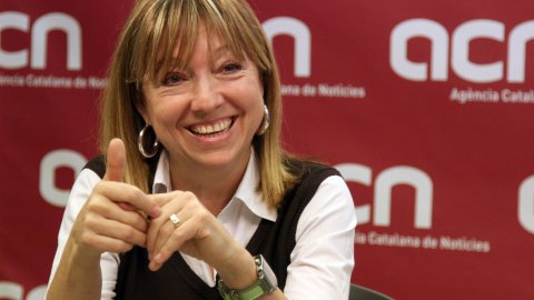 La vicepresidenta i diputada del PSC, Manuela de Madre, visita l'Agència Catalana de Notícies (ACN). 23 de gener de 2009 Foto: Albert Salamé (ACN)