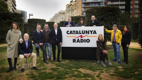 Nou equip directiu de Catalunya Ràdio amb Saül Gordillo, Jordi Borda, Santi Faro, Xavier Salvà, Laura Marín, Francesc Cano, Natàlia Ramon, Montse Ollé, Neus Comellas, Carles Aledo i Àlex Robles. 9 de març del 2016
