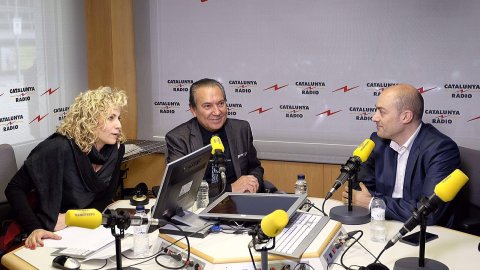 Entrevista a 'El matí de Catalunya Ràdio' amb Mònica Terribas per explicar l'acord entre els directors de Catalunya Ràdio, Saül Gordillo, i de Ràdio Tele-Taxi, Justo Molinero, per emetre els butlletins informatius horaris. 18 de març de 2016. Foto: Jordi Soteras (CCMA)