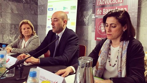 Esmorzar-col·loqui de Saül Gordillo amb DirCom Catalunya, en el debut de la seva nova presidenta Maria Lluïsa Martínez. 16 d'abril de 2016