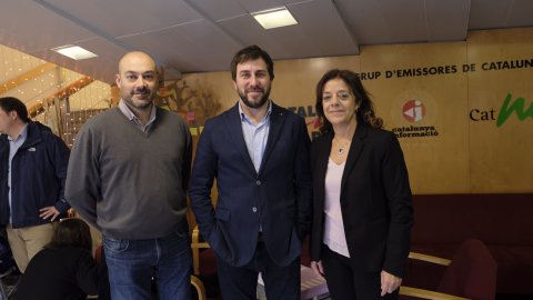 La Marató de TV3 i Catalunya Ràdio, amb el conseller de Salut, Toni Comín, la presidenta en funcions de la CCMA, Núria Llorach, i el director de Catalunya Ràdio, Saül Gordillo. Barcelona. 19 de desembre de 2016. Foto: Jordi Soteras (CCMA)