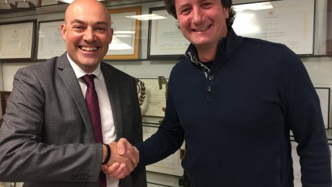 El director de Catalunya Ràdio, Saül Gordillo, amb el director general de la Ràdio Televisió d'Andorra, Xavi Mujal. Barcelona. 8 de novembre de 2016