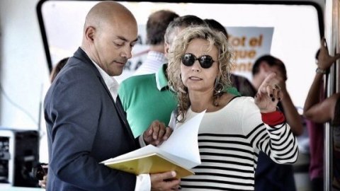 El director de Catalunya Ràdio, Saül Gordillo, presenta la temporada 2016-17 de Catalunya Ràdio. Presentació en un vaixell al port de Barcelona. A la fotografia, amb Mònica Terribas. 26 d'agost de 2016 