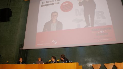 El matí de Catalunya Ràdio, amb Neus Bonet, en tertúlia amb Saül Gordillo, Joan Manuel Perdigó i Ramon Rovira. 2008