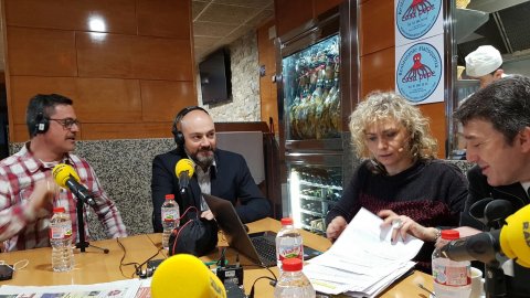 Catalunya Ràdio celebra el Dia Mundial de la Ràdio amb una programació especial a Santa Coloma de Gramenet (El matí de Catalunya Ràdio), Mataró (APM?), Les Franqueses del Vallès (Catalunya migdia), Lleida (Estat de Gràcia), París (Tot costa) i El Vendrell (Catalunya Vespre). 13 de febrer de 2017