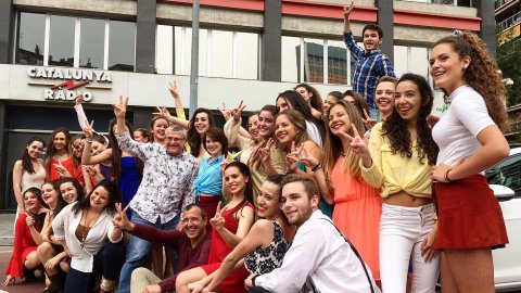Flashmob de Catalunya Ràdio amb motiu dels Oscars 2017, a ritme de "La La Land". 23 de febrer de 2017