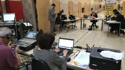 Programa especial 'El matí de Catalunya Ràdio' des de la presó Model de Barcelona amb motiu del seu tancament, amb el conseller de Justícia, Carles Mundó. Barcelona. 7 de juny de 2017
