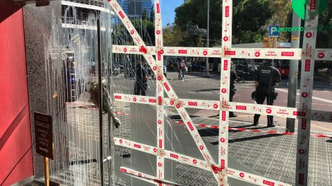 Catalunya Ràdio, després de l'aprovació de l'article 155 de la Constitució espanyola i de l'atac ultra la nit del 27 d'octubre. 28 d'octubre de 2017