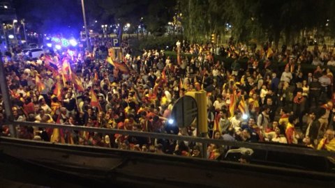 Catalunya Ràdio, després de l'aprovació de l'article 155 de la Constitució espanyola i durant l'atac ultra la nit del 27 d'octubre de 2017