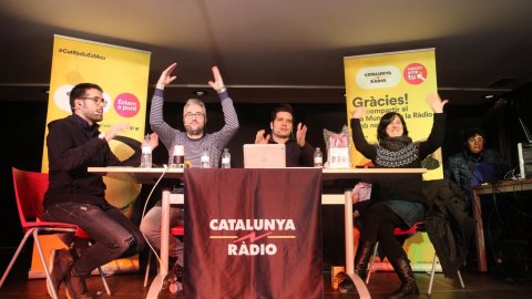 'APM?' a l'Escola Mare de Déu de la Salut de Sabadell pel Dia Mundial de la Ràdio a Catalunya Ràdio. Sabadell. 13 de febrer de 2018