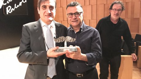 Premis Carles Rahola de Comunicació Local, amb el reportatge 'Els altres nous catalans' d'Albert Requena i Josep Plazas, de Catalunya Ràdio, com a finalista. Auditori de Girona. 22 de febrer de 2018