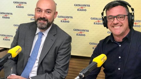 El director de Catalunya Ràdio, Saül Gordillo, i el cap de Continguts, Santi Faro, entrevistats a 'El matí de Catalunya Ràdio' per valorar l'Estudi General de Mitjans (EGM) de la primera onada de 2018. Barcelona. 18 d'abril de 2018