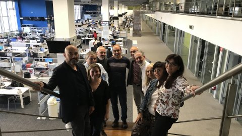 El director de Catalunya Ràdio i dels Mitjans Digitals de la Corporació Catalana de Mitjans Audiovisuals (CCMA), Saül Gordillo, visita EITB a Bilbao i manté sessions de treball amb els directius d'Euskadi Irratia, informatius d'ETB, el responsable de transformació digital Lontzo Sainz i la directora general de l'ens, Maite Iturbe. Bilbao. 9 d'octubre de 2018