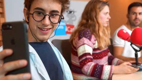 iCat estrena Adolescents iCat, el programa de ràdio dels 'millennials' a YouTube i a Instagram, amb Roger Carandell, Juliana Canet, Joan Grivé i la col·laboració dels "youtubers" i "intagramers" Pol Gise i Long Li Xue. Barcelona. 18 de novembre de 2018
