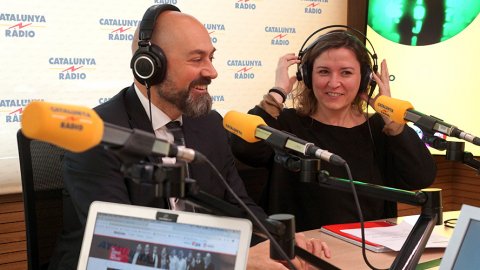 El director de Catalunya Ràdio, Saül Gordillo, i la seva adjunta a la direcció de Mitjans Digitals de la Corporació Catalana de Mitjans Audiovisuals (CCMA), Geni de Vilar, expliquen al programa 'Popap' de Mariola Dinarès com cobriran TV3 i la ràdio pública el judici del procés. Barcelona. 11 de febrer de 2019