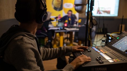 Programa especial d'El matí de Catalunya Ràdio i el Catalunya migdia des del centre de premsa muntat per Catalunya Ràdio a prop del Tribunal Suprem per seguir en directe el judici als líders del procés. Madrid. 13 de febrer de 2019