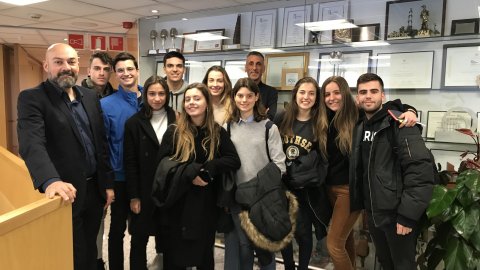 Sessió a Catalunya Ràdio amb estudiants de la Facultat Blanquerna del catedràtic Josep Lluís Micó. Barcelona. 26 de febrer de 2019
