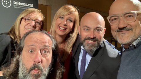 Premi de la 24a Nit de les Telecomunicacions per la seva tasca divulgativa al programa Revolució 4.0 de Catalunya Ràdio, espai de referència per als emprenedors del país, dirigit i presentat per Xantal Llavina. L'Auditori de Barcelona. 18 de març de 2019