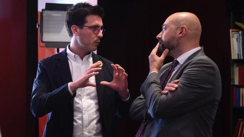 El director de Catalunya Ràdio, Saül Gordillo, amb l'alcaldable de Junts. Especial 'Catalunya migdia' des del Cafè Teatre Escorxador de Lleida amb un debat dels alcaldables de la ciutat, amb Òscar Fernández i Empar Moliner, per Catalunya Ràdio i Catalunya Informació. Lleida. 21 de maig de 2019