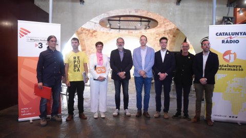 Especial 'Catalunya migdia' des del Cafè Teatre Escorxador de Lleida amb un debat dels alcaldables de la ciutat, amb Òscar Fernández i Empar Moliner, per Catalunya Ràdio i Catalunya Informació. Lleida. 21 de maig de 2019