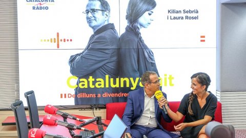 Laura Rosel i Kilian Sebrià, de Catalunya nit, intervenen en la presentació de la temporada 2019-2020 de l'emissora i inauguració del nou estudi 2, l'estudi d'iCat. Barcelona. 29 d'agost de 2019