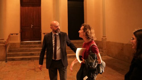 El director de Catalunya Ràdio, Saül Gordillo, amb l'alcaldable de la CUP. Especial 'Catalunya migdia' des del Claustre Sant Pau del Seminari Centre Tarraconense amb Òscar Fernández i Empar Moliner i debat dels alcaldables de Tarragona en emissió per Catalunya Ràdio i Catalunya Informació. Tarragona. 22 de maig de 2019
