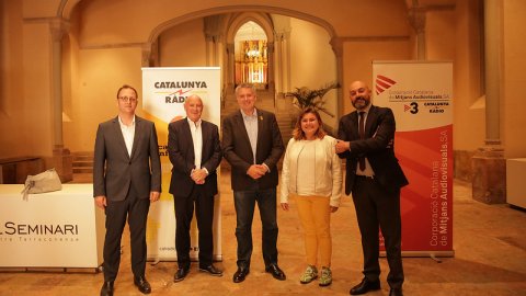 Especial 'Catalunya migdia' des del Claustre Sant Pau del Seminari Centre Tarraconense amb Òscar Fernández i Empar Moliner i debat dels alcaldables de Tarragona en emissió per Catalunya Ràdio i Catalunya Informació. Tarragona. 22 de maig de 2019