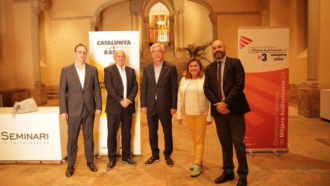 Especial 'Catalunya migdia' des del Claustre Sant Pau del Seminari Centre Tarraconense amb Òscar Fernández i Empar Moliner i debat dels alcaldables de Tarragona en emissió per Catalunya Ràdio i Catalunya Informació. Tarragona. 22 de maig de 2019