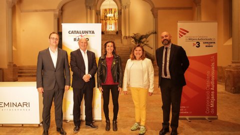 Especial 'Catalunya migdia' des del Claustre Sant Pau del Seminari Centre Tarraconense amb Òscar Fernández i Empar Moliner i debat dels alcaldables de Tarragona en emissió per Catalunya Ràdio i Catalunya Informació. Tarragona. 22 de maig de 2019