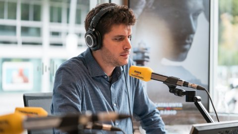 Programa especial d'El suplement de Catalunya Ràdio de la jornada de les eleccions al Congrés dels Diputats del 10 de novembre de 2019, amb Roger Escapa. Barcelona. 10 de novembre de 2019