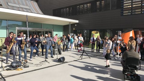 Programa especial de Nadal i Tió Solidari de Catalunya Ràdio a l'Hospital de Nens de Sant Joan de Déu amb 'El matí de Catalunya Ràdio. Esplugues de Llobregat. 24 de desembre de 2019