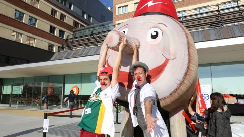 Programa especial de Nadal i Tió Solidari de Catalunya Ràdio a l'Hospital de Nens de Sant Joan de Déu amb 'El matí de Catalunya Ràdio. Esplugues de Llobregat. 24 de desembre de 2019