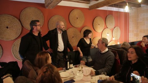 El director de Catalunya Ràdio, Saül Gordillo, assisteix al programa especial de Catalunya migdia amb Òscar Fernárndez i Empar Moliner amb oients al restaurant Casa Balcells, tertulians tarragonins i entrevista a l'alcalde de la ciutat, Pau Ricomà. Tarragona. 15 de gener de 2020