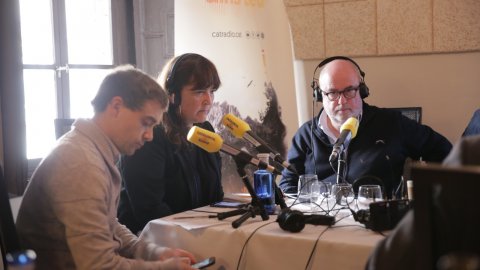 El director de Catalunya Ràdio, Saül Gordillo, assisteix al programa especial de Catalunya migdia amb Òscar Fernárndez i Empar Moliner amb oients al restaurant Casa Balcells, tertulians tarragonins i entrevista a l'alcalde de la ciutat, Pau Ricomà. Tarragona. 15 de gener de 2020