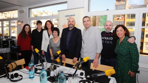 El director de Catalunya Ràdio, Saül Gordillo, assisteix al programa especial de Catalunya migdia amb Òscar Fernárndez i Empar Moliner amb oients al restaurant Boira de Girona, tertulians gironins i entrevista a l'alcaldessa de la ciutat, Marta Madrenas. Girona. 14 de gener de 2020