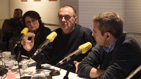 El director de Catalunya Ràdio, Saül Gordillo, assisteix al programa especial de Catalunya migdia amb Òscar Fernárndez i Empar Moliner amb oients al restaurant L'Espurna, tertulians lleidatans i entrevista a l'alcalde de la ciutat, Miquel Pueyo. Lleida. 16 de gener de 2020