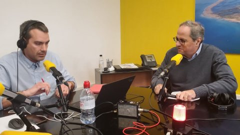 Programa especial Catalunya migdia amb Òscar Fernández des de Deltebre amb motiu dels efectes del temporal Gloria al delta de l'Ebre, amb el president de la Generalitat, Quim Torra. Deltebre. 22 de gener de 2020