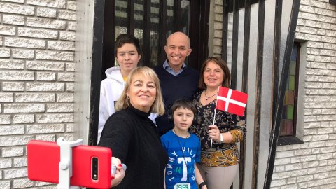 Programa especial del Popap de Catalunya Ràdio, amb Mariola Dinarès, pel Dia Mundial de la Ràdio des de la casa d'uns oients catalans que viuen a Copenhaguen, Dinamarca, i que escolten la ràdio a través de l'aplicació, la web i assistents de veu intel·ligents. 13 de febrer de 2020