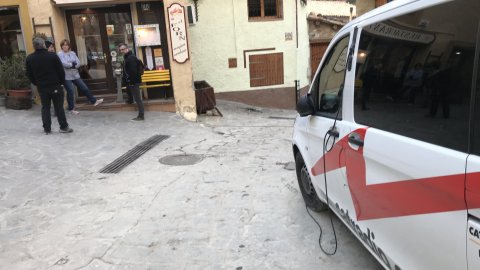 Programa especial de l'APM? de Catalunya Ràdio, amb Xavi Cazorla, Ernest Codina i Peyu, pel Dia Mundial de la Ràdio des d'un restaurant de Gósol on habitualment s'escolta Catalunya Ràdio. Gósol. 13 de febrer de 2020