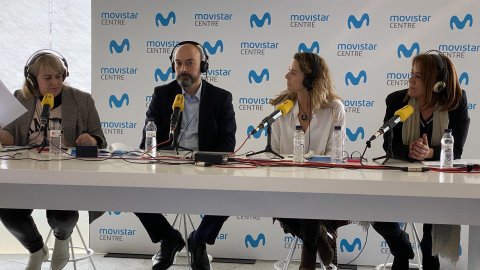 El director de Catalunya Ràdio, Saül Gordillo, assisteix a la jornada sobre assistents de veu i llengua catalana, amb la participació de Judith Argila de la Corporació Catalana de Mitjans Audiovisuals (CCMA) i la moderació de Mariola Dinarès, presentadora del Popap, programa que s'emet en directe des del Movistar Centre Plaça Catalunya. Barcelona. 14 de febrer de 2020