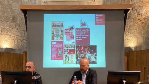 El director de Catalunya Ràdio, Saül Gordillo, i el coordinador d'iCat, Carles Aledo, pronuncien una xerrada sobre l'emissora musical i cultural a la Facultat de Turisme de la Universitat de Girona. 26 de febrer de 2020