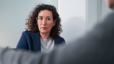 El suplement de Catalunya Ràdio, amb Roger Escapa, entrevista la secretària general d'ERC, Marta Rovira, exiliada a Ginebra. 7 de març de 2020