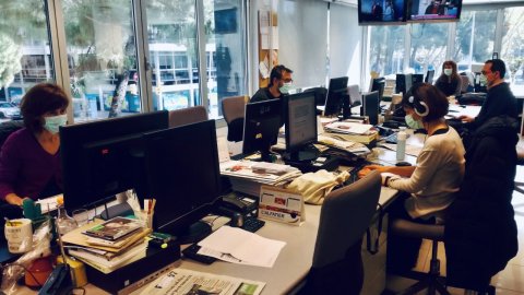 El matí de Catalunya Ràdio amb les primeres mesures de prevenció per la pandèmia de la Covid-19. Barcelona. 20 de març de 2020