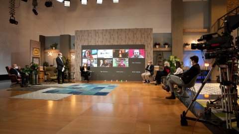 El director de Catalunya Ràdio i dels Mitjans Digitals de la CCMA, Saül Gordillo, participa en la presentació de La Marató de TV3 i Catalunya Ràdio 2020 al plató 1 de TV3. Sant Joan Despí. 17 de desembre de 2020